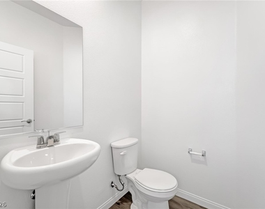 1111 Saffron Toucan Lane - Photo Thumbnail 7