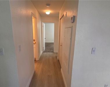 8600 Charleston Boulevard - Photo Thumbnail 7