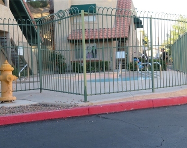 6750 Del Rey Avenue - Photo Thumbnail 26