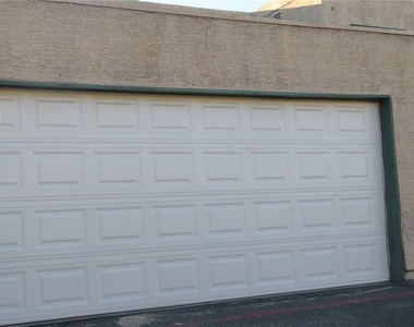 6750 Del Rey Avenue - Photo Thumbnail 3