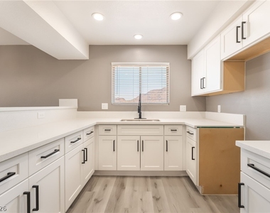 5689 E Lake Mead Boulevard - Photo Thumbnail 5