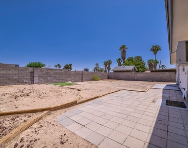 3990 Syracuse Drive - Photo Thumbnail 54
