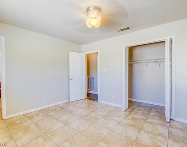 3990 Syracuse Drive - Photo Thumbnail 49