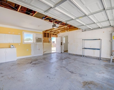 3990 Syracuse Drive - Photo Thumbnail 27