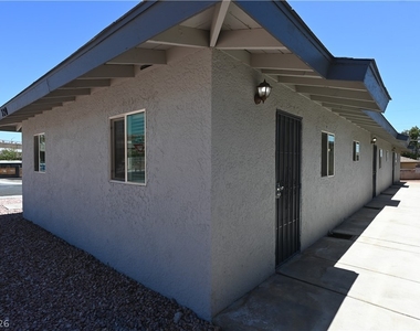 320 N 16th Street - Photo Thumbnail 18