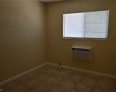 320 N 16th Street - Photo Thumbnail 13