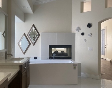 8800 Bonta Court - Photo Thumbnail 44