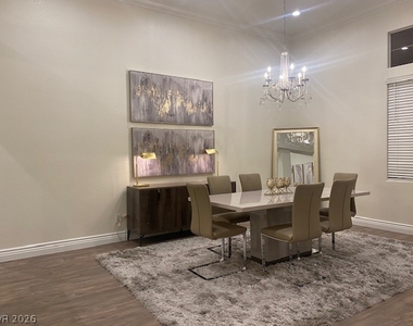 8800 Bonta Court - Photo Thumbnail 9