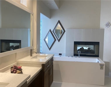 8800 Bonta Court - Photo Thumbnail 32