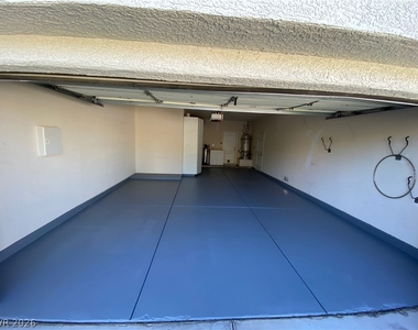 8800 Bonta Court - Photo Thumbnail 42