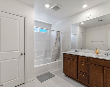 10034 Sir Atlas Court - Photo Thumbnail 15
