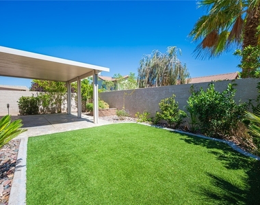 11225 Vintners Lane - Photo Thumbnail 8