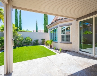 11225 Vintners Lane - Photo Thumbnail 6
