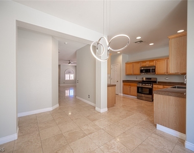 11225 Vintners Lane - Photo Thumbnail 26