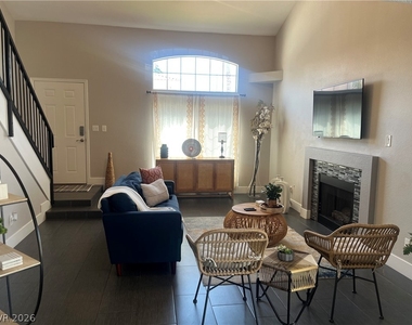 8476 Sewards Bluff Avenue - Photo Thumbnail 2