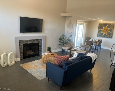 8476 Sewards Bluff Avenue - Photo Thumbnail 1