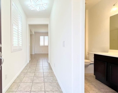 6625 Autumn Breeze Street - Photo Thumbnail 2