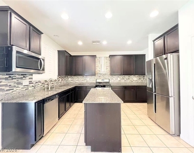 6625 Autumn Breeze Street - Photo Thumbnail 6