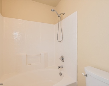 9379 Malaya Garnet Court - Photo Thumbnail 18