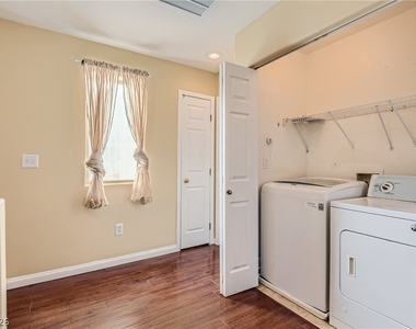 9379 Malaya Garnet Court - Photo Thumbnail 23