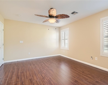 9379 Malaya Garnet Court - Photo Thumbnail 16