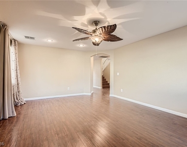9379 Malaya Garnet Court - Photo Thumbnail 6
