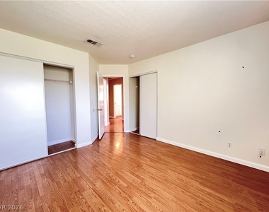 9524 Rancho Palmas Drive - Photo Thumbnail 11