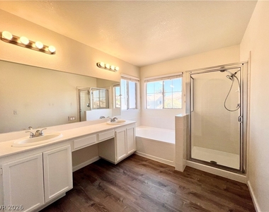 9524 Rancho Palmas Drive - Photo Thumbnail 7