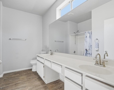 1708 Dwayne Stedman Avenue - Photo Thumbnail 14