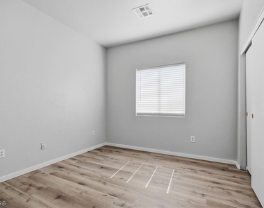 1708 Dwayne Stedman Avenue - Photo Thumbnail 19