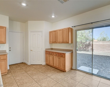 8849 Keywood Street - Photo Thumbnail 11