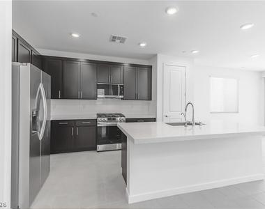 870 Dunkirk River Court - Photo Thumbnail 4