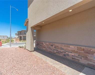 870 Dunkirk River Court - Photo Thumbnail 2