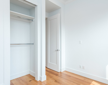 260 Washington Ave - Photo Thumbnail 14