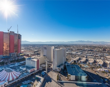 2700 Las Vegas Boulevard - Photo Thumbnail 37