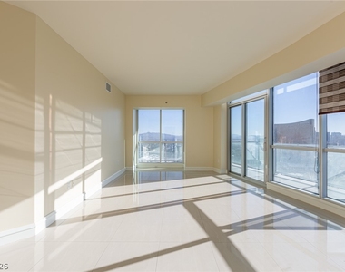 2700 Las Vegas Boulevard - Photo Thumbnail 16