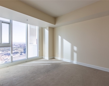 2700 Las Vegas Boulevard - Photo Thumbnail 20