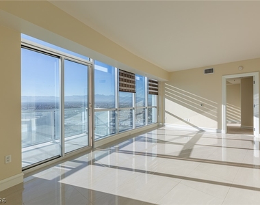 2700 Las Vegas Boulevard - Photo Thumbnail 19