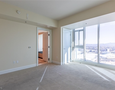 2700 Las Vegas Boulevard - Photo Thumbnail 22