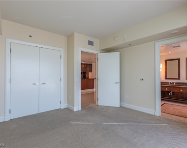 2700 Las Vegas Boulevard - Photo Thumbnail 23