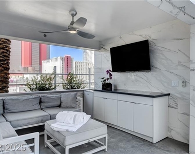 2700 Las Vegas Boulevard - Photo Thumbnail 41