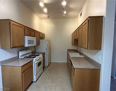 8805 Jeffreys Street - Photo Thumbnail 9