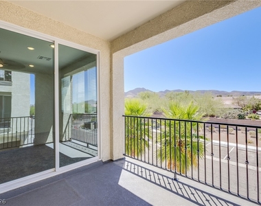 2555 Hampton Road - Photo Thumbnail 2
