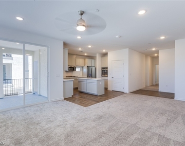 2555 Hampton Road - Photo Thumbnail 5