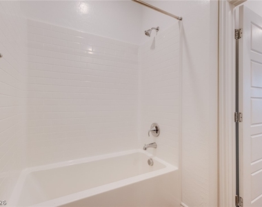 2555 Hampton Road - Photo Thumbnail 21