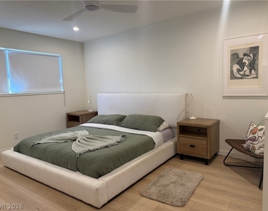 3611 Rosewood Street - Photo Thumbnail 15