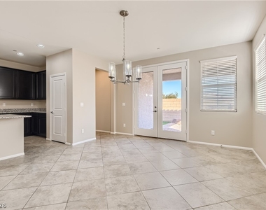 974 Spiracle Avenue - Photo Thumbnail 9