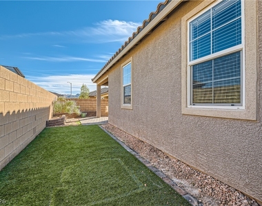 974 Spiracle Avenue - Photo Thumbnail 27