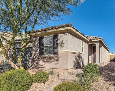 974 Spiracle Avenue - Photo Thumbnail 2