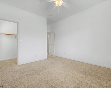 4204 Lower Saxon Avenue - Photo Thumbnail 29